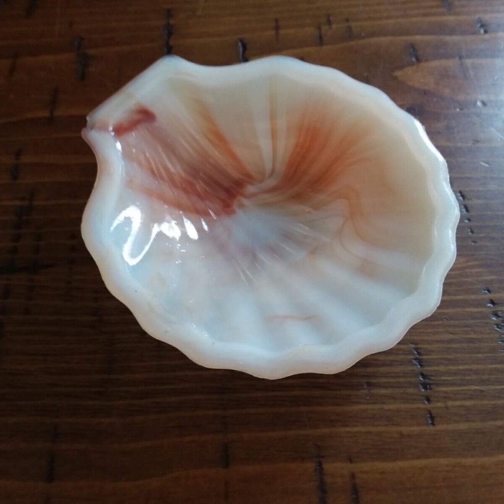 Vintage Akro Agate  Seashell Shape  Dish ￼Brown Ombre Ashtray, Jewelry Holder